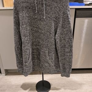 Men's Gray Sweater